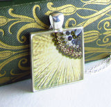 crest pendant