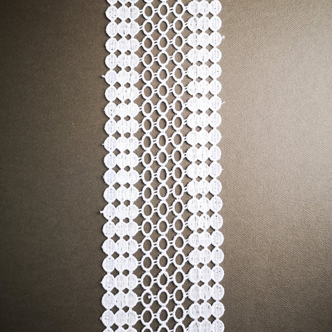 Large circle lace piece for gel plate texture making