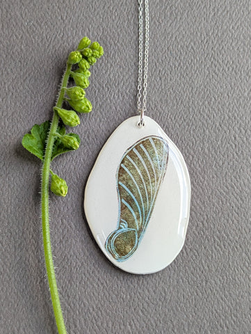 Sycamore pendant